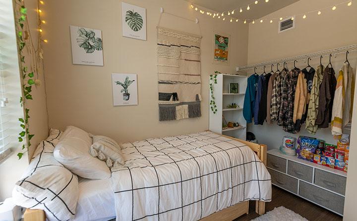 Photo of Front Street Hall Bedroom